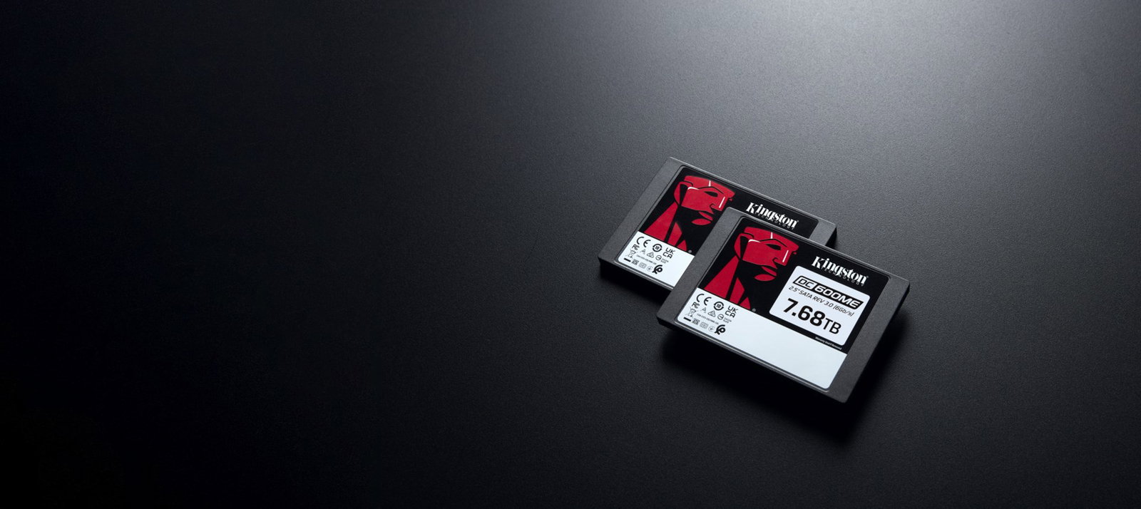 Kingston Technology 7680G DC600ME (Mixed-Use) 2.5 Enterprise SATA SSD