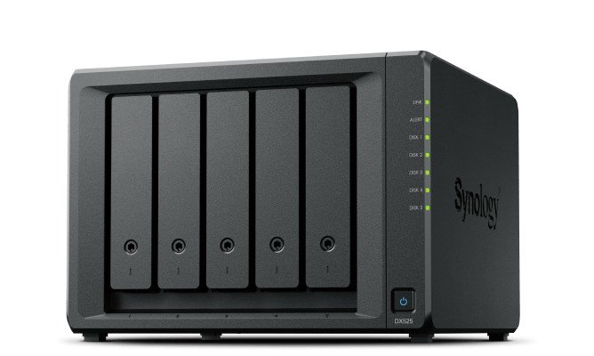 Expansion unit Synology DX525; Tower; 5x (3.5/2.5 SATA HDD/SSD) (for DS1825+, DS1525+, DS925+, DS725+)