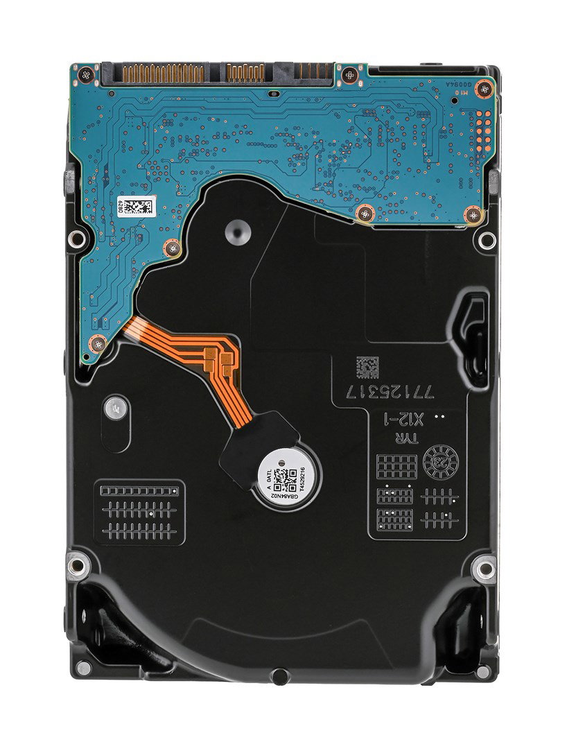 Toshiba N300 internal hard drive 20 TB 7200 RPM 512 MB 3.5 Serial ATA III