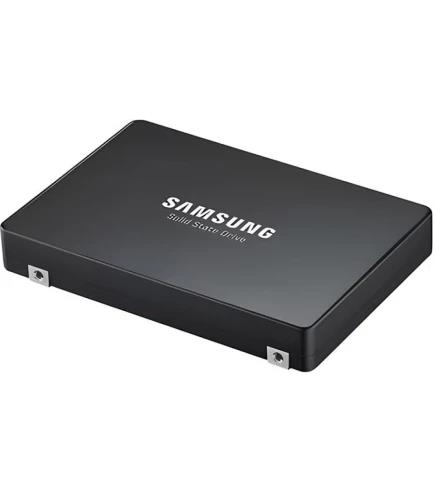 SSD SAMSUNG Model name PM1653 7680 GB SAS 2.5 Write speed 3700 MB/s Read speed 4200 MB/s MZILG7T6HBLA-00A07