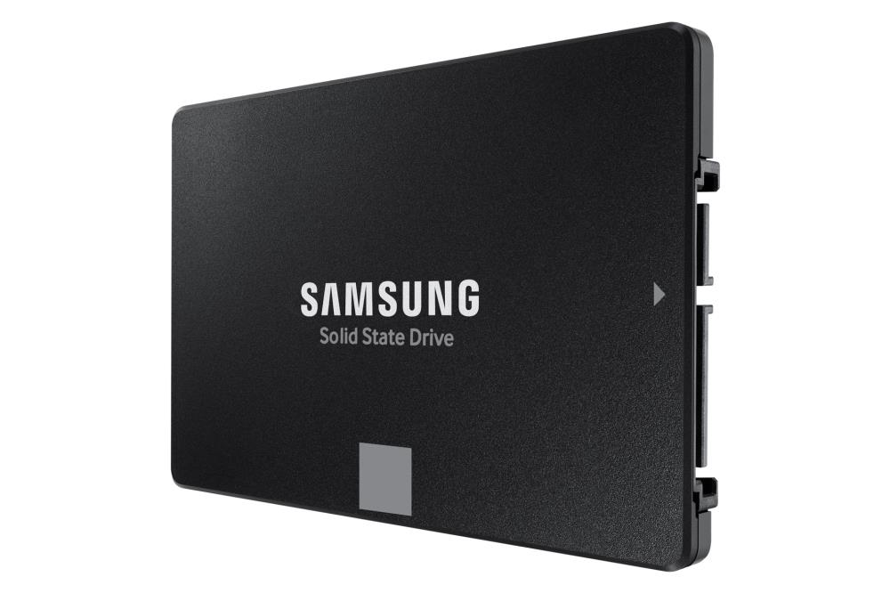 SSD SAMSUNG 870 EVO 4TB SATA SATA 3.0 MLC Write speed 530 MBytes/sec Read speed 560 MBytes/sec 2,5 TBW 2400 TB MTBF 1500000 hours MZ-77E4T0B/EU