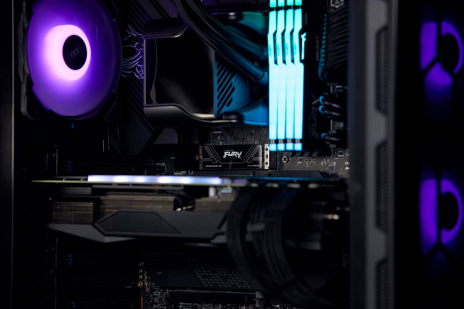 SSD KINGSTON FURY 2TB M.2 PCIe Gen5 NVMe 3D TLC Write speed 14000 MBytes/sec Read speed 14700 MBytes/sec 2.3mm MTBF 200000 hours SFYR2S/2T0