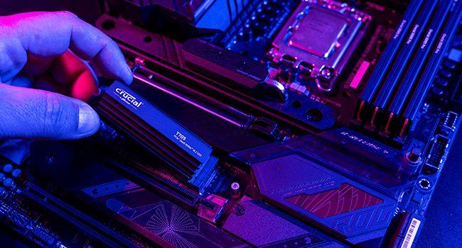 SSD CRUCIAL T700 1TB M.2 PCIe Gen5 NVMe TLC Write speed 9500 MBytes/sec Read speed 11700 MBytes/sec TBW 600 TB CT1000T700SSD5