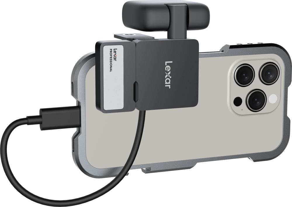 External SSD LEXAR SL400 with Hub 1TB Write speed 1000 MBytes/sec Read speed 1050 MBytes/sec LSL400S001T-RNBNG