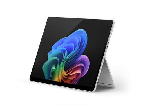 SURFACE PRO FB CU5/16GB/256GB - W11P COP+PC PLAT.