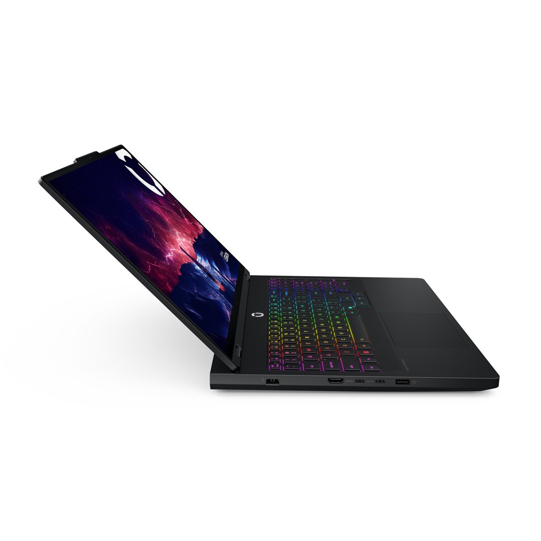 Lenovo Legion Pro 5 16ADR10 Ryzen 9 8945HX 16 WQXGA IPS 500 nits AG 240 Hz 32 GB DDR5-5200 SSD 1 TB GeForce RTX 5070 8 GB 80 Wh NoOS Eclipse Black