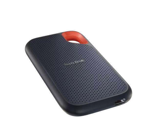 External SSD SANDISK Extreme 8TB Write speed 1000 MBytes/sec Read speed 1050 MBytes/sec SDSSDE61-8T00-G25