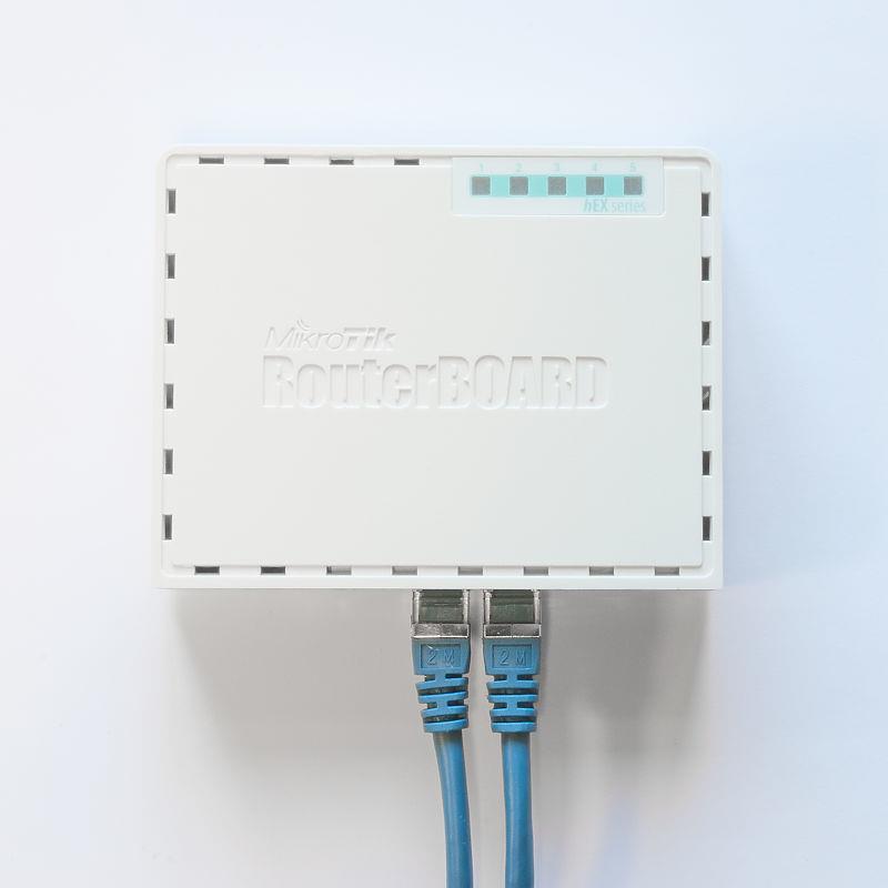 NET ROUTER 10/100/1000M 5PORT/HEX RB750GR3 MIKROTIK