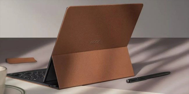 Onyx Boox Note Air 5 C Magnetic case with keyboard Brown