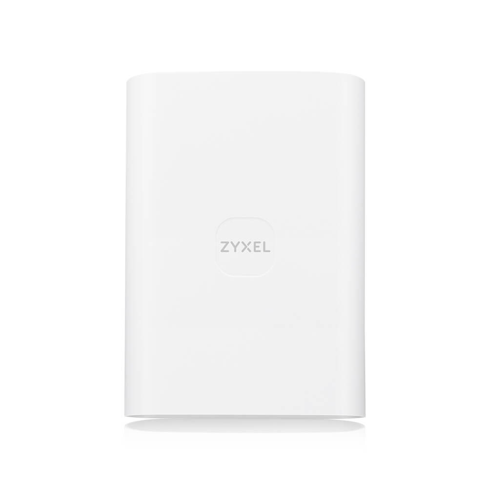 Zyxel Nebula FWA70 wireless router 2.5 Gigabit Ethernet 5G