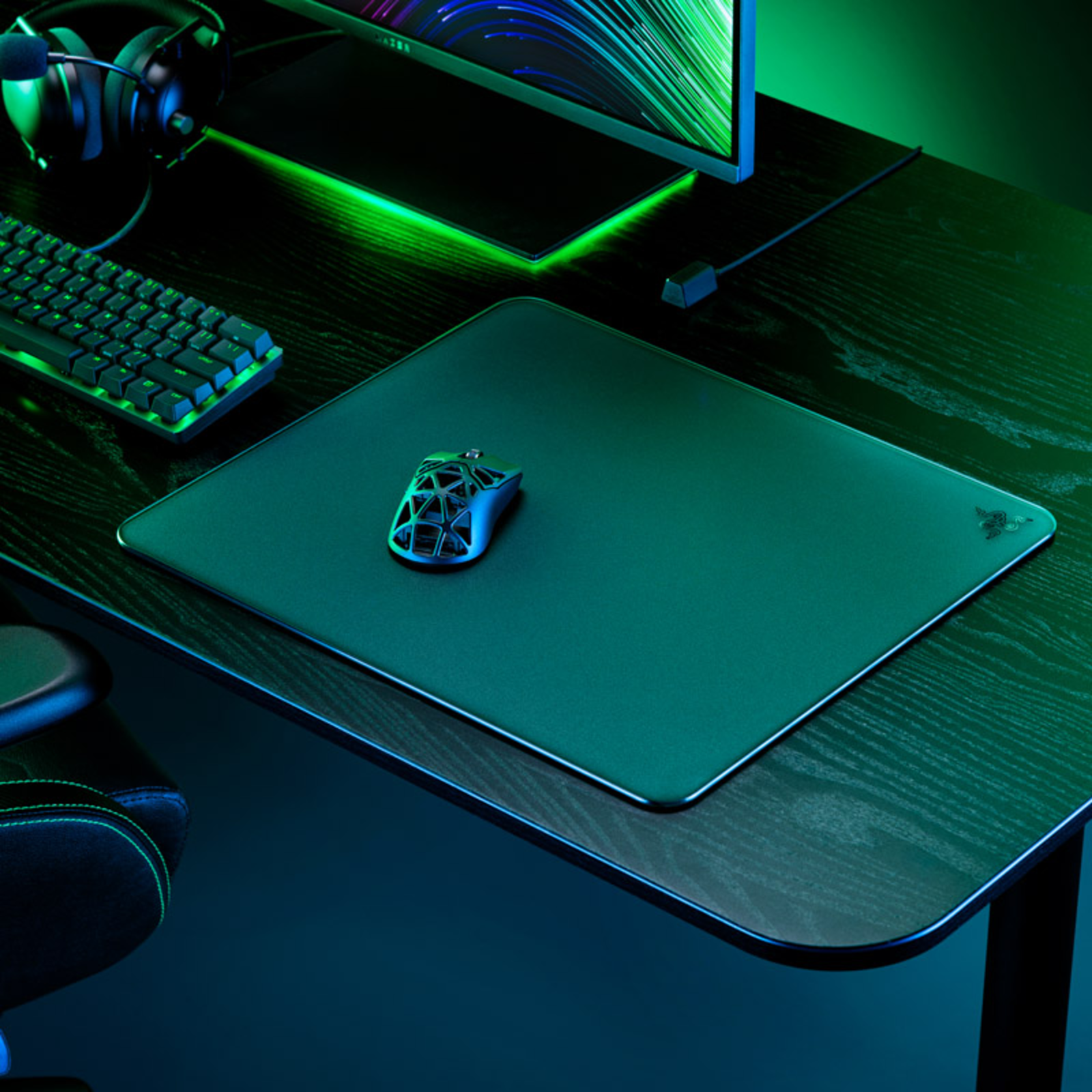 Razer Atlas Mouse Pad Black Micro-etched Surface Dirt And Scratch Resistant