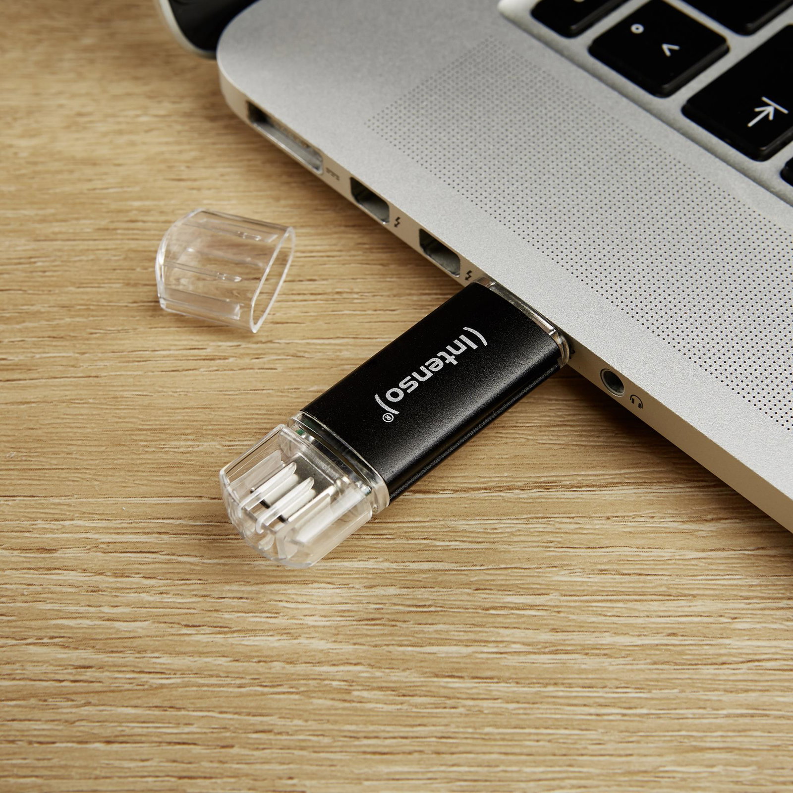 MEMORY DRIVE FLASH USB3.2 32GB/3539480 INTENSO