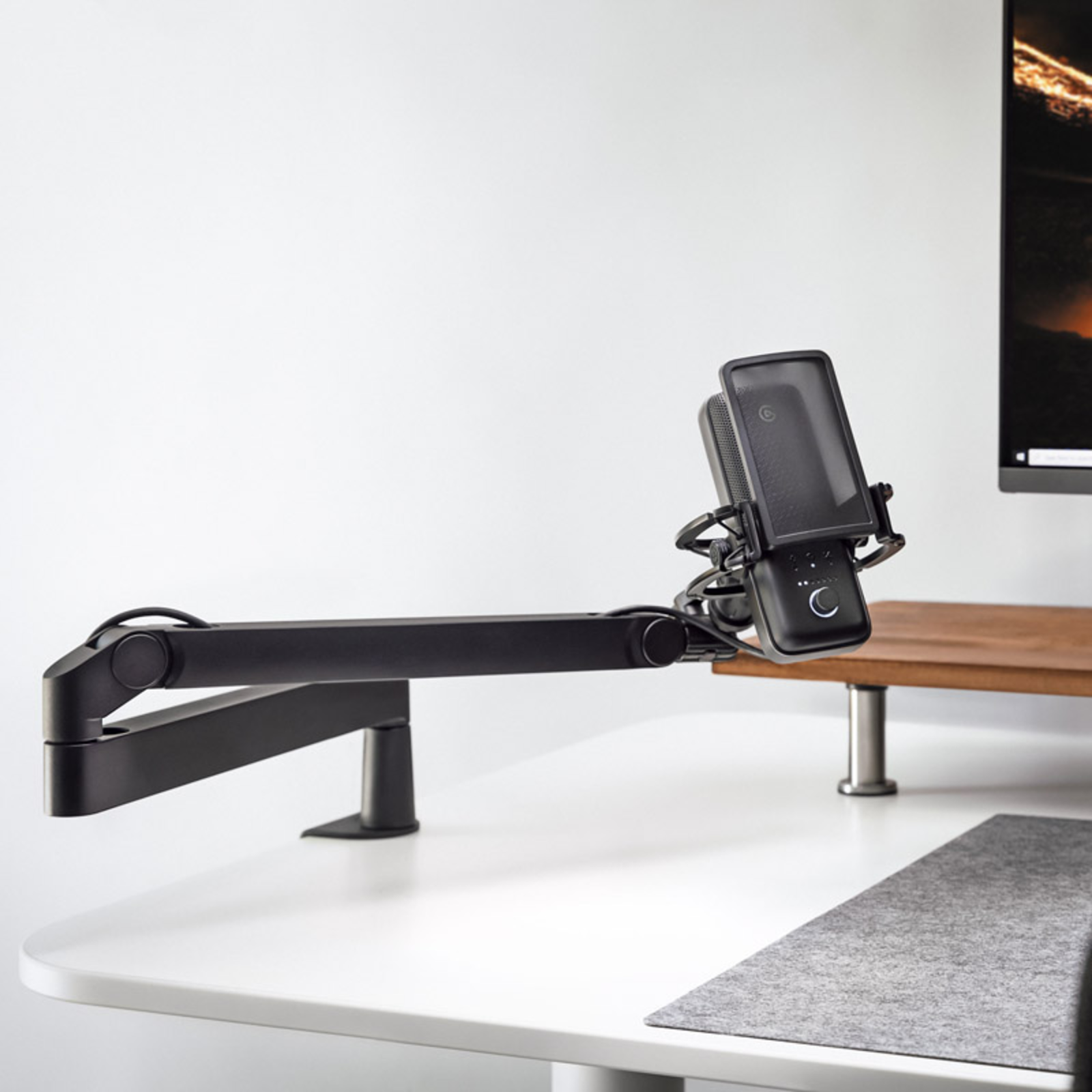 Elgato Wave Mic Arm Low Profile