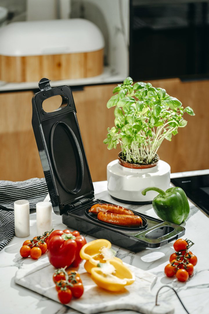 Adler AD 3066 Multifunction toaster Black