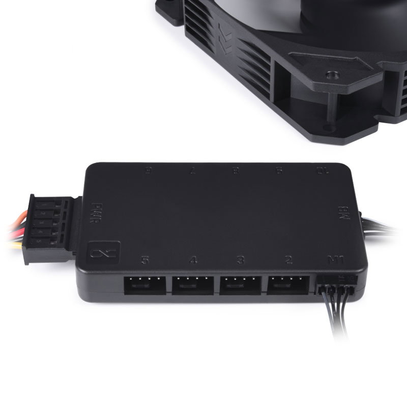 Alphacool Core 10x 4-Pin PWM Splitter - black
