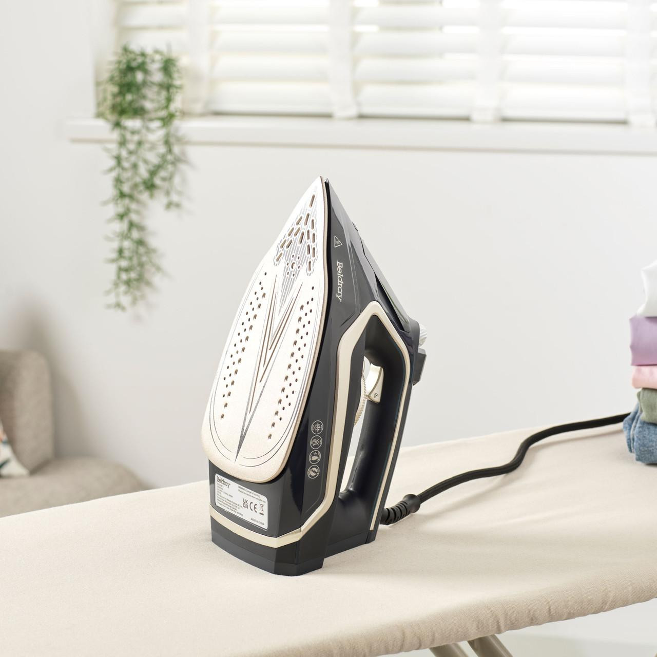Beldray BEL01980VDE Ultra Sleek 2600W