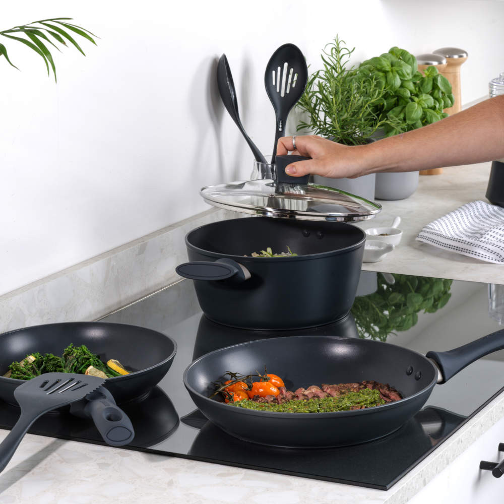 Salter BW12270EU7 Marino 24cm Stockpot