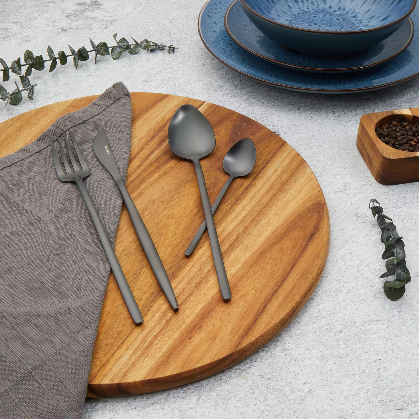 Salter BW12422EU7 16-Piece Cutlery Set