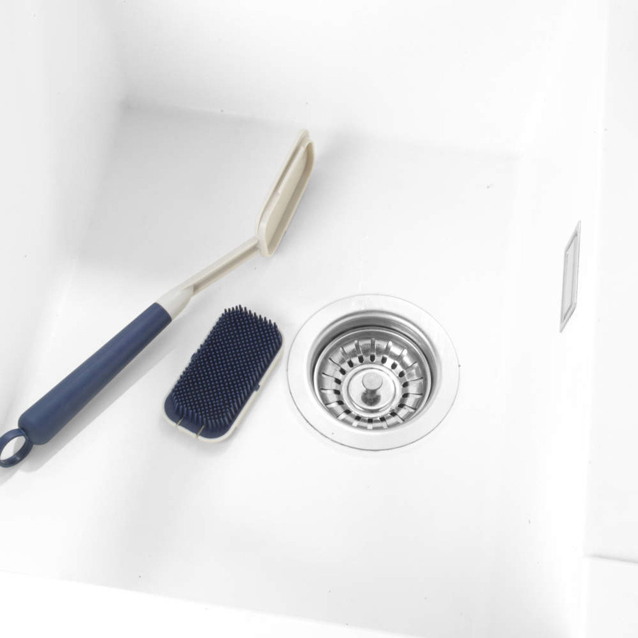 Beldray LA032814FEU7 Deep Clean Rubber Dish Brush