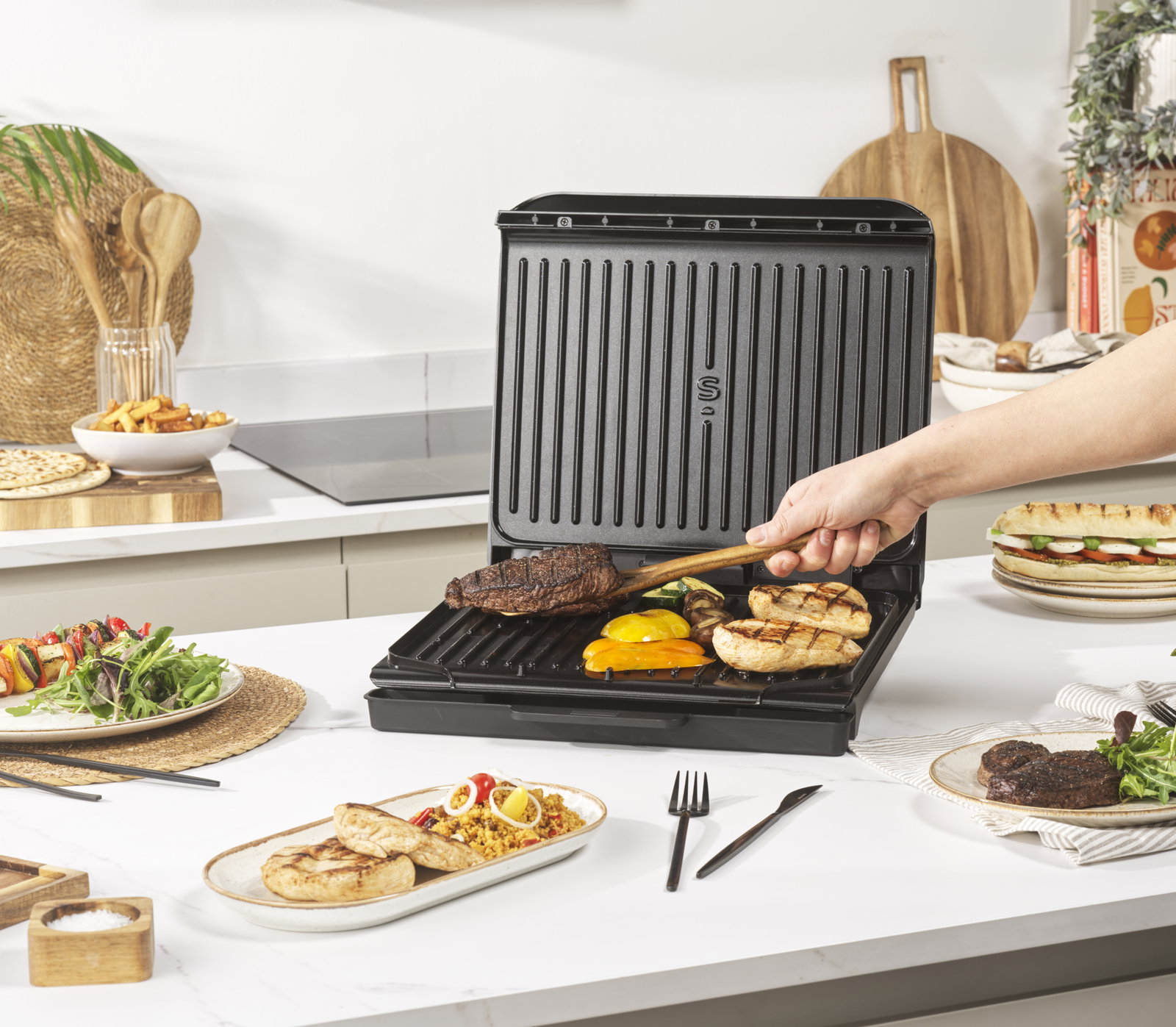 Salter EK6237VDE ActiGrill Family