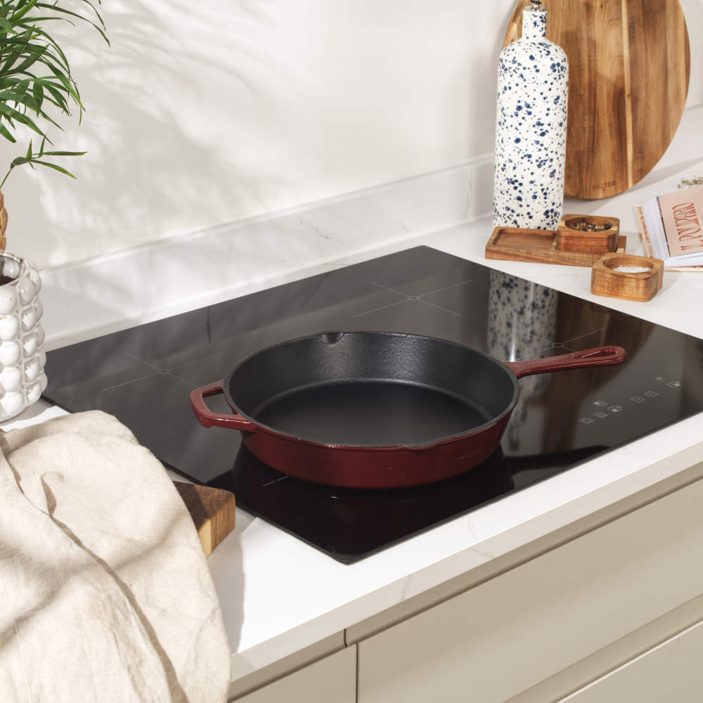 Salter BW13773R Cast Iron 26cm Fry Pan, Red