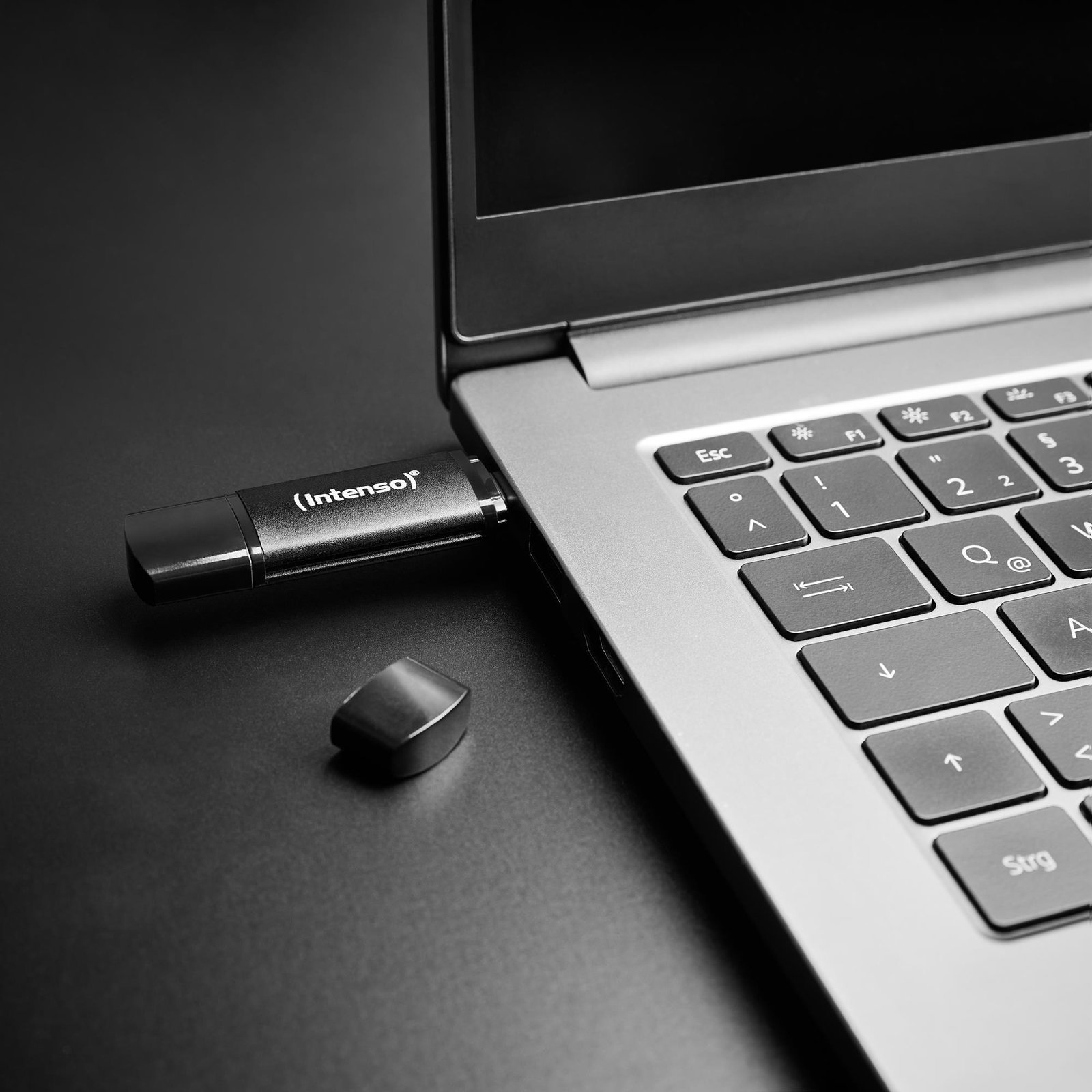 MEMORY DRIVE FLASH USB3.2/256GB 3544492 INTENSO