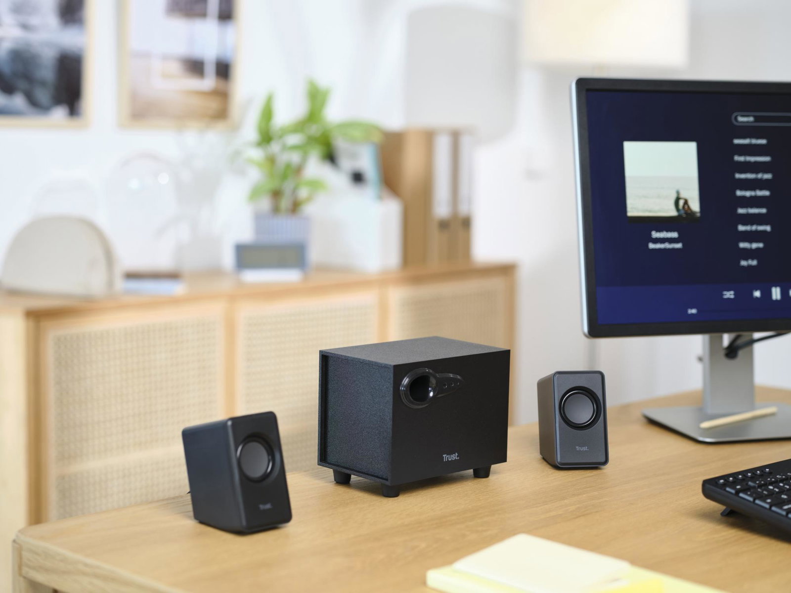 SPEAKER 2.1 18W AVORA/20442 TRUST
