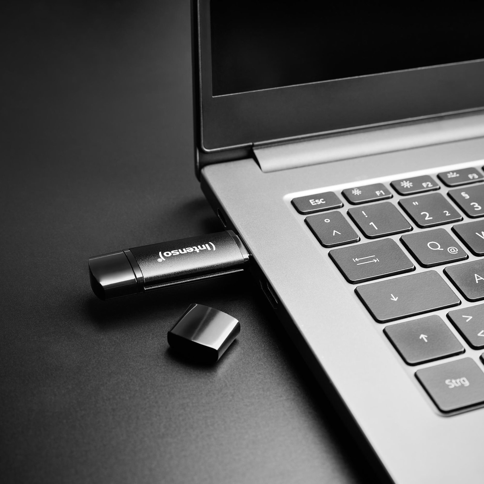 MEMORY DRIVE FLASH USB3.2/128GB 3544491 INTENSO