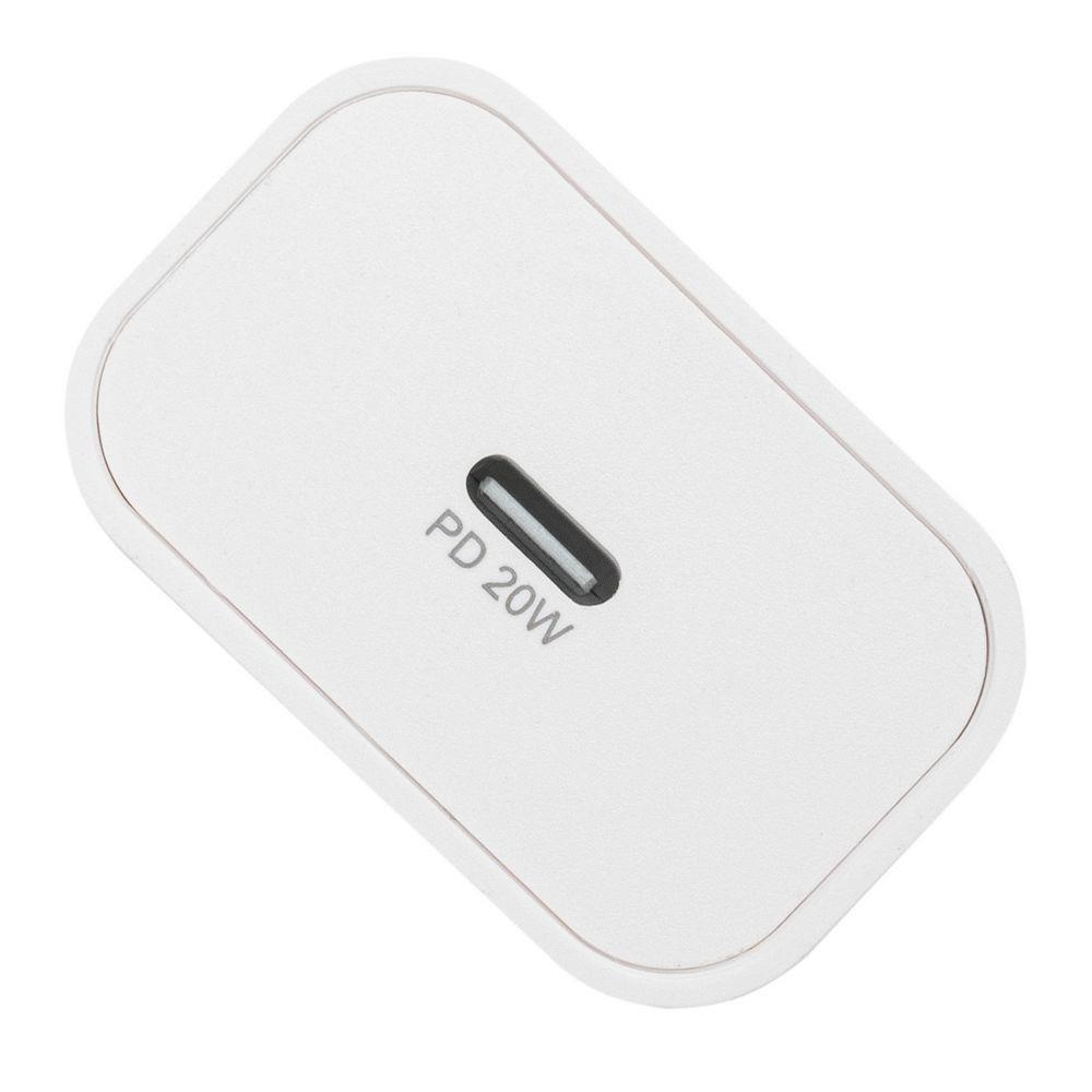 MOBILE CHARGER WALL/WHITE PS4101 W00 RIVACASE
