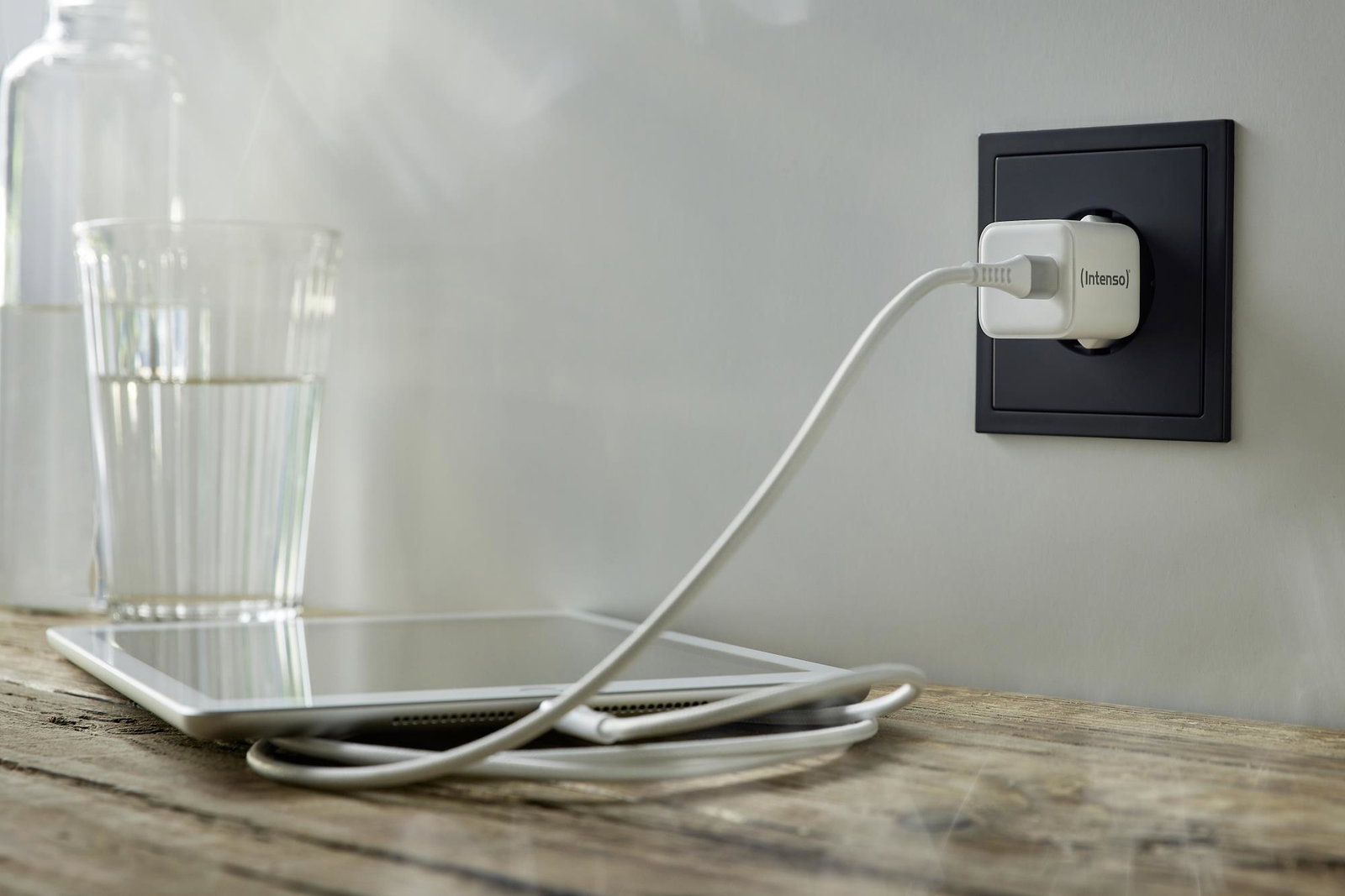 POWER ADAPTER USB-C GAN/7803022 INTENSO