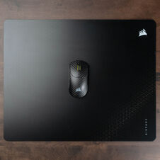 Corsair MM Glass mousepad, mattee Glasoberflche, rutschfeste Basis - black, 40cm x 50cm