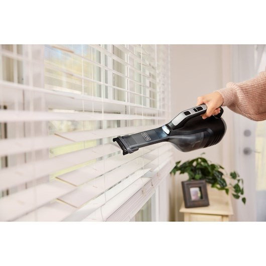 Black & Decker DVD320J-QW handheld vacuum Bagless