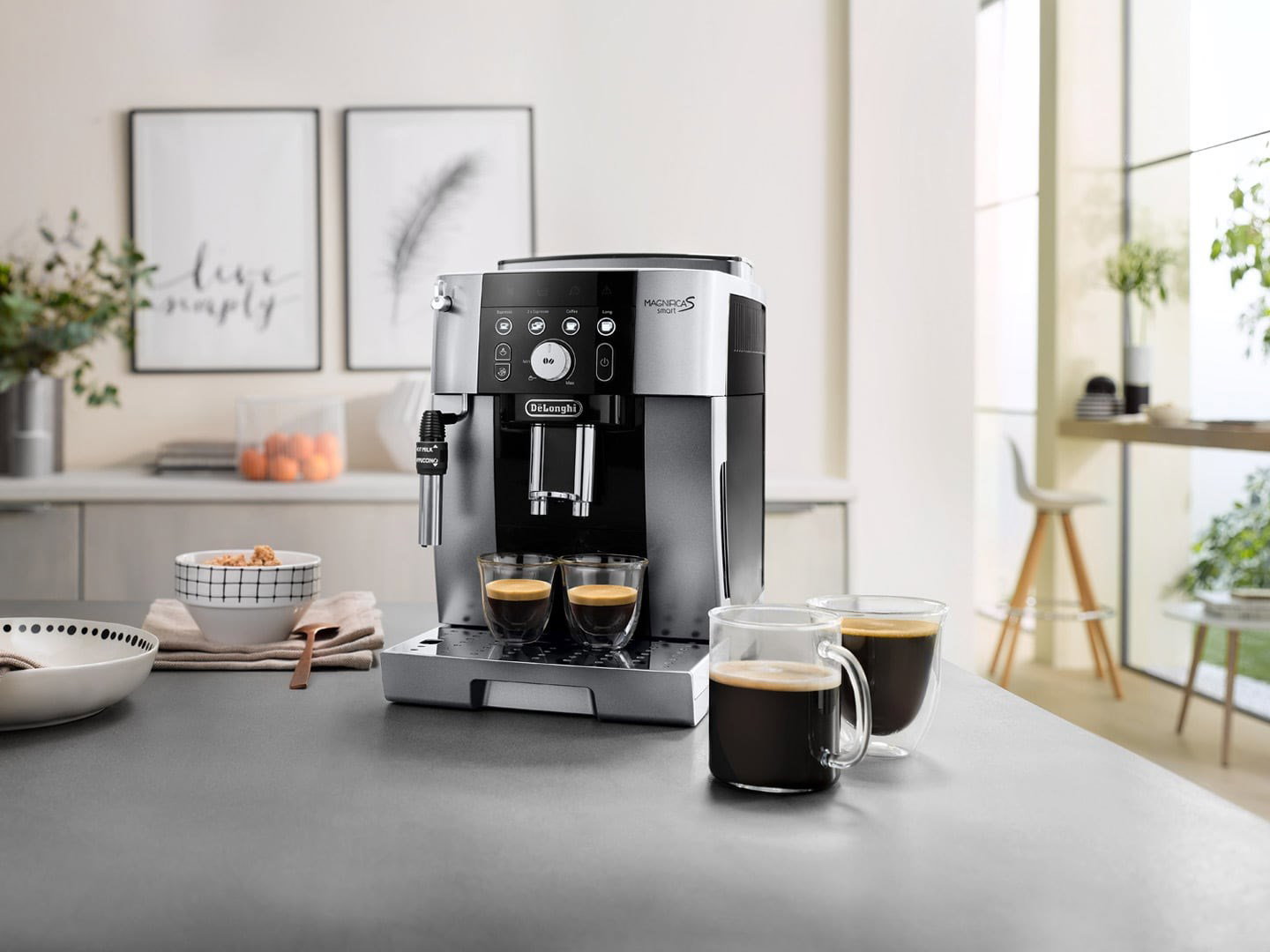 DeLonghi Magnifica S Smart Semi-auto Espresso machine 1.8 L