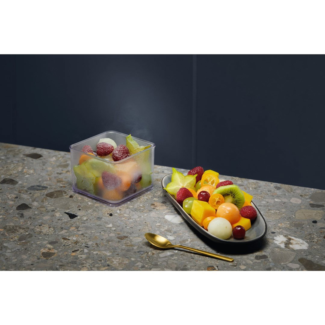 Electrolux LMS2203EMK Black Solo microwave Built-in 700 W