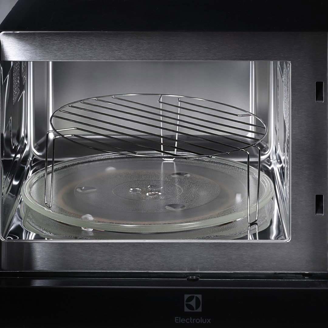Electrolux LMS4253TBK Black Built-in 25 L 900 W
