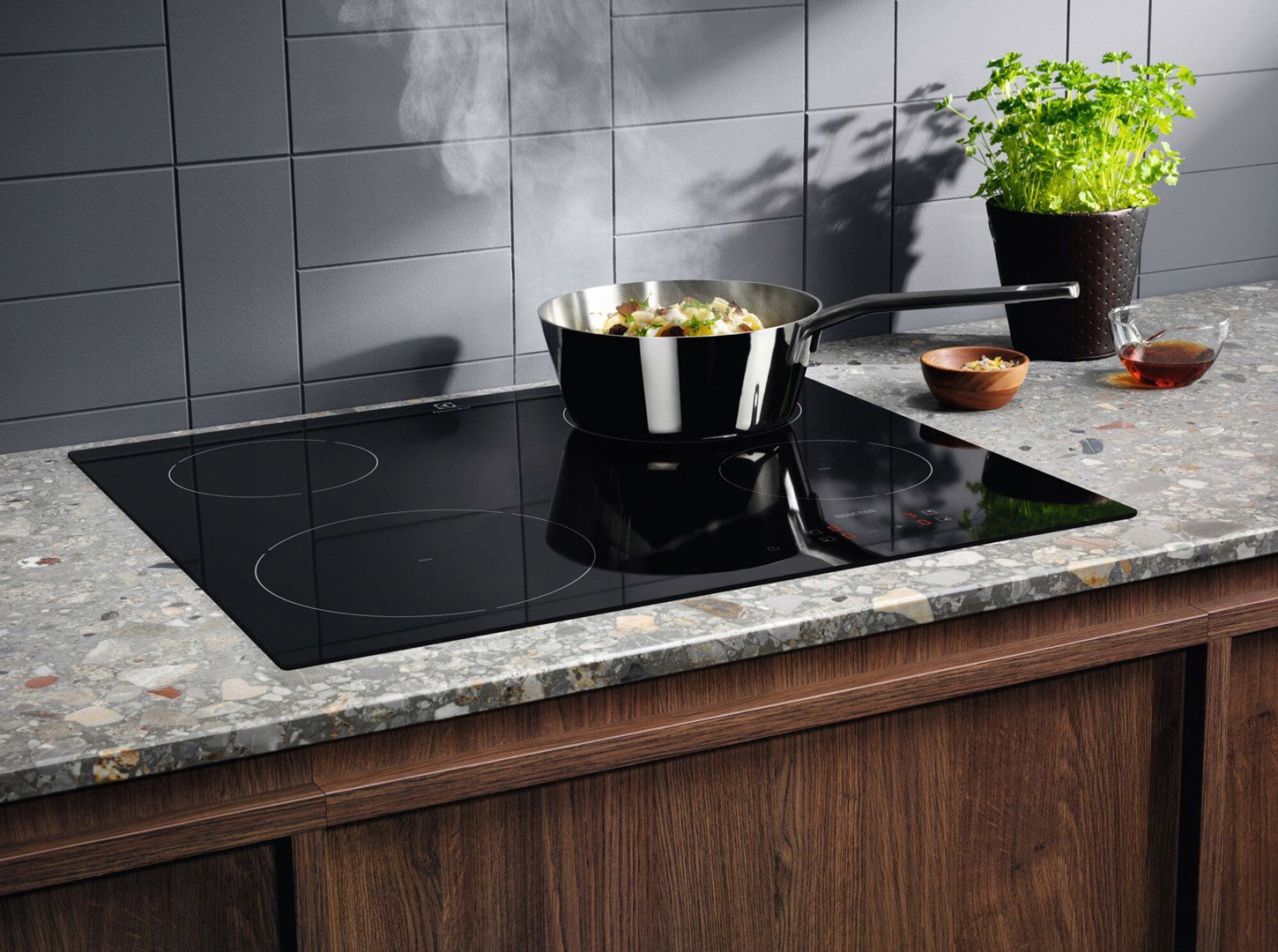 Electrolux Serie 300 949492519 LIB60420CK Black Built-in 59 cm Zone induction hob 4 zone(s)