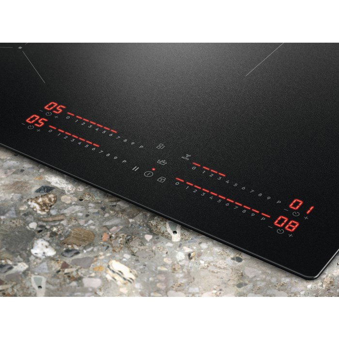 Electrolux Serie 700 EIS82453IZ Black Built-in 80 cm Zone induction hob 4 zone(s)