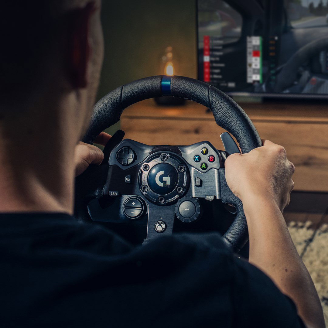 Logitech G G923 Racing Wheel and Pedals for Xbox X S, Xbox One and PC