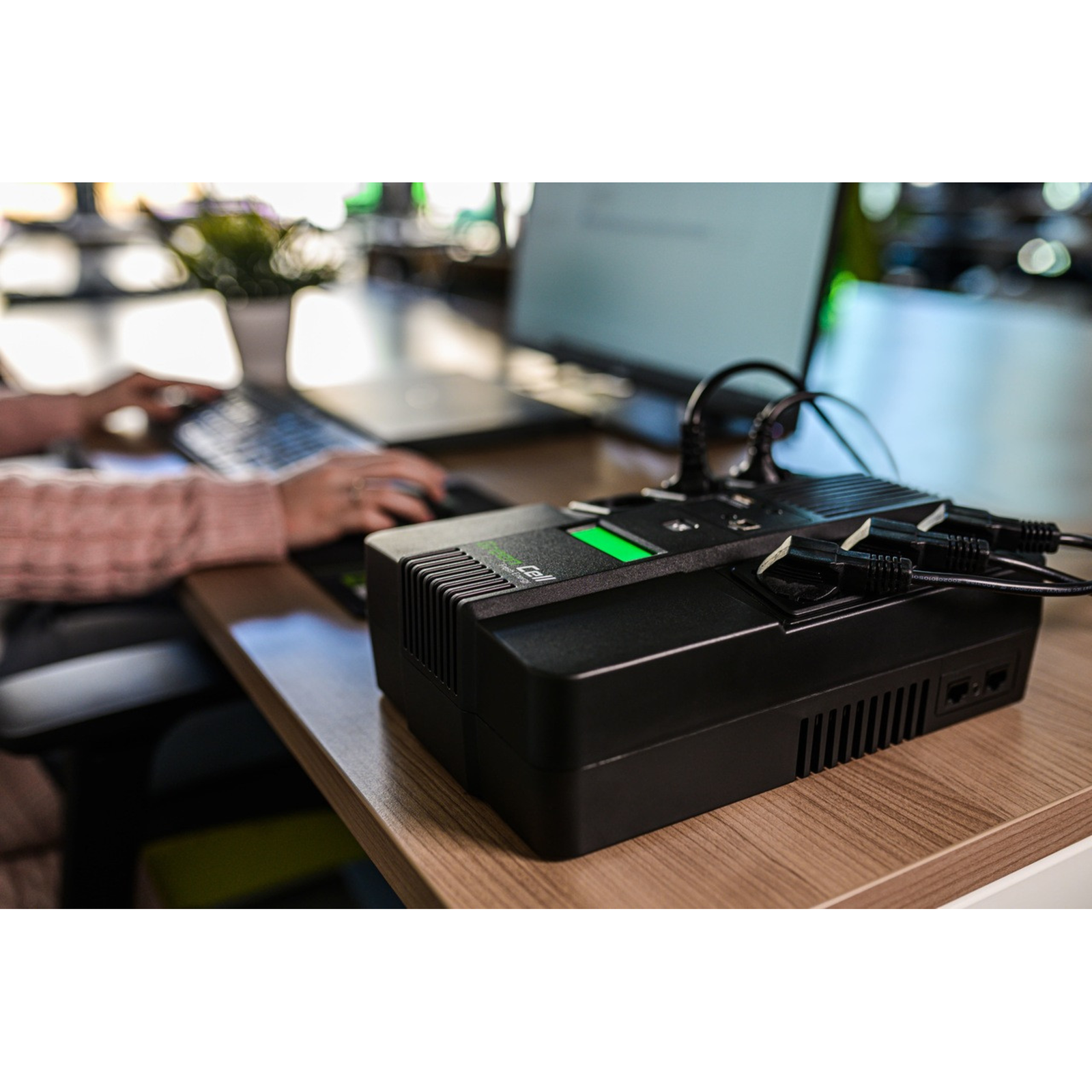 Greencell UPS AiO 600VA LCD