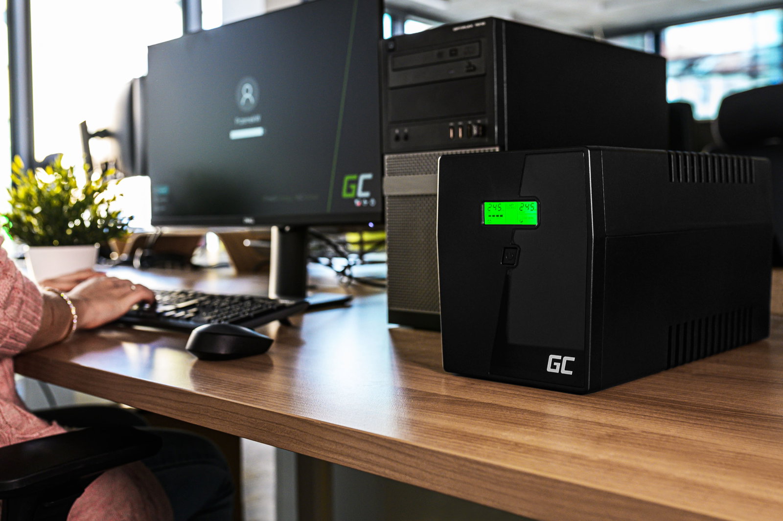 Greencell UPS Microsine 2000VA LCD