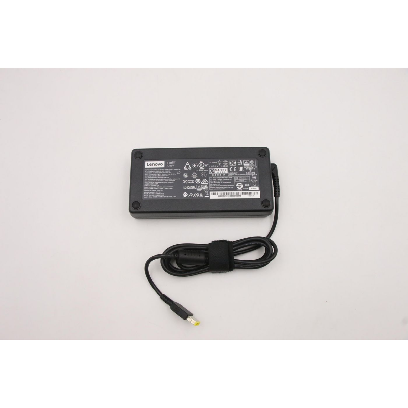 Lenovo AC-Adapter 170W 100-240 Vac 3P