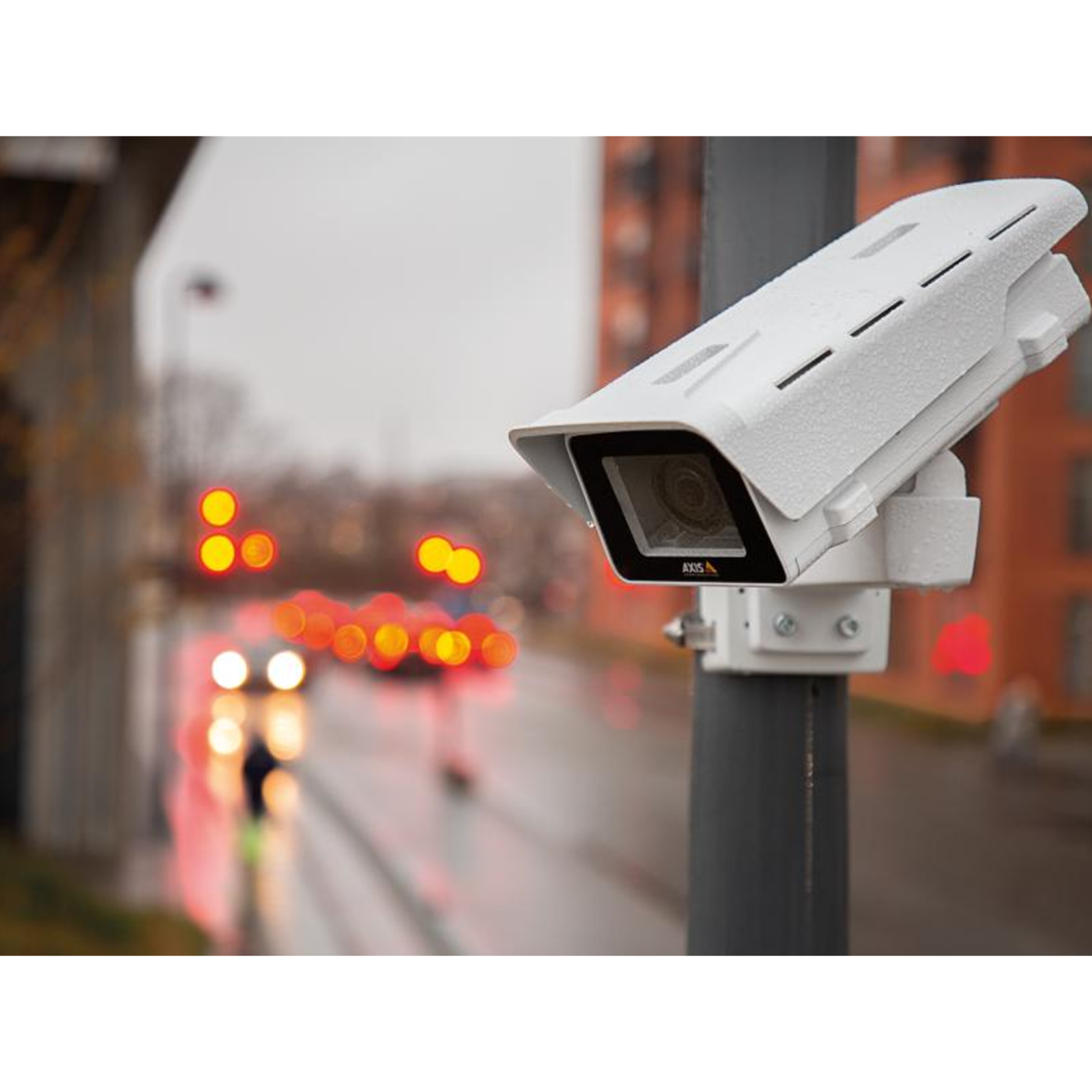 Axis Communications IP Security Camera Indoor And Outdoor Wired Digital PTZ Wall White