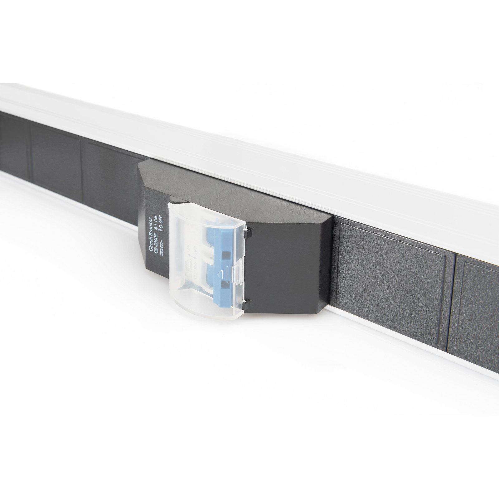 DIGITUS Power Strip with Aluminium Profile And Integrated Circuit Breaker 18-way Safety Socket