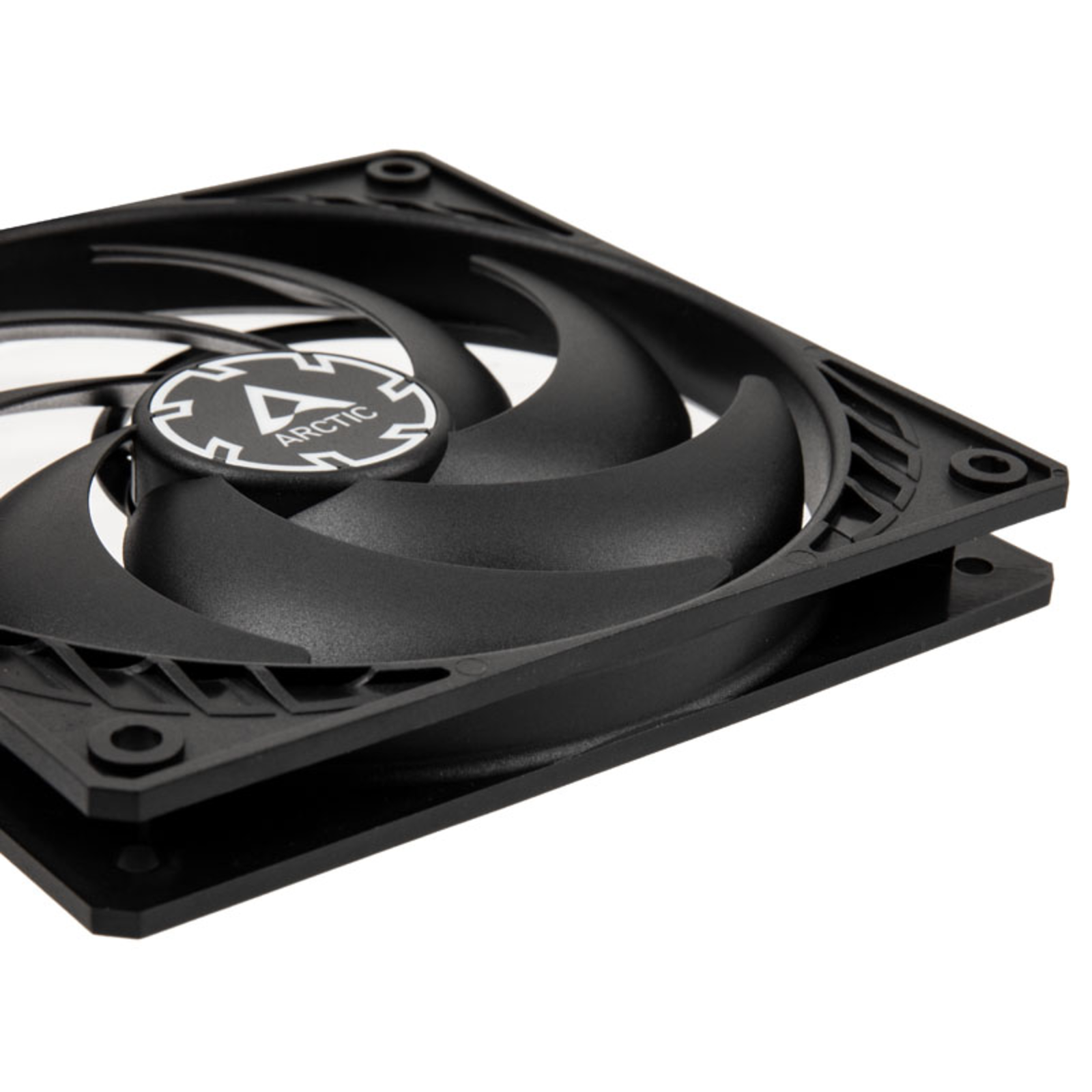 ARCTIC P12 Slim PWM PST Housing Fan 120mm