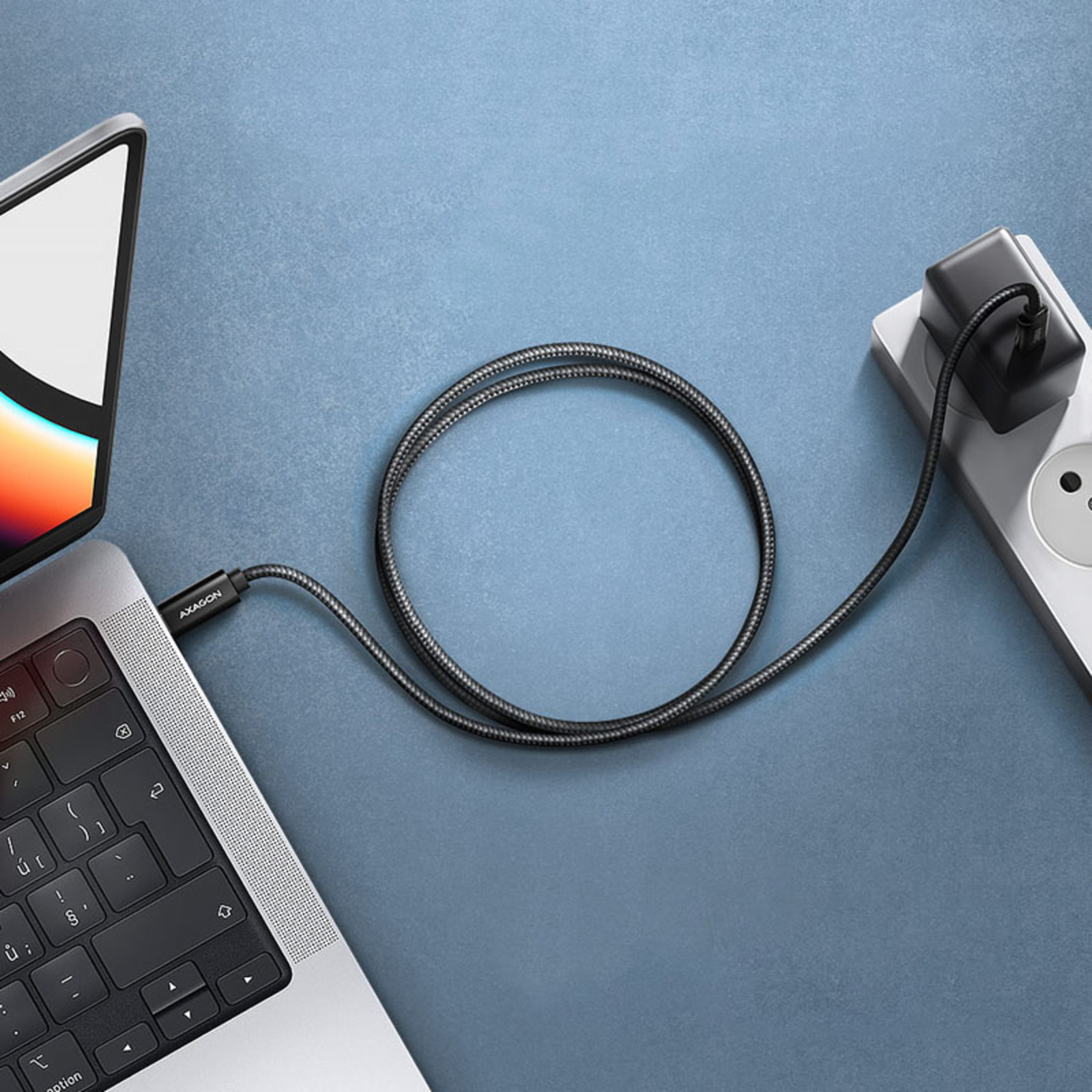 Axagon BUCM4X-CM10AB USB-C to USB-C Cable USB4 Gen 3A-2 1 M PD 240W 8K HD ALU Braided Black
