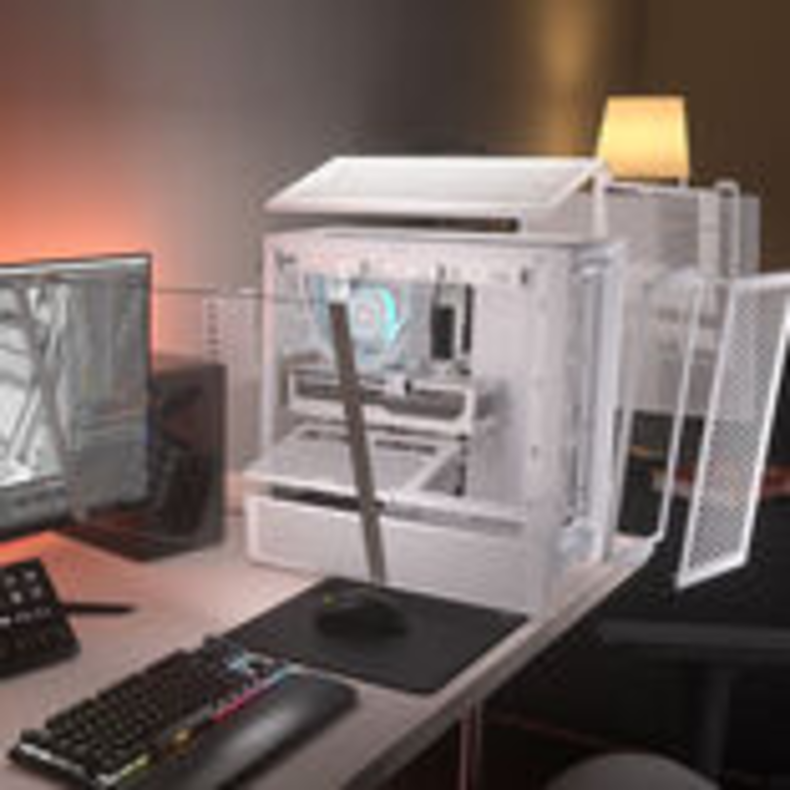 Corsair FRAME 4000D RS Midi Tower Gaming E-ATX Side Panel with Window (tempered Glass)