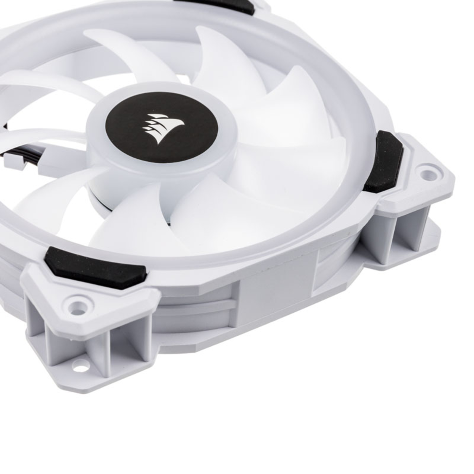 Corsair LL120 120mm RGB LED PWM Fan White Pack of 3 Incl. Lighting Node PRO