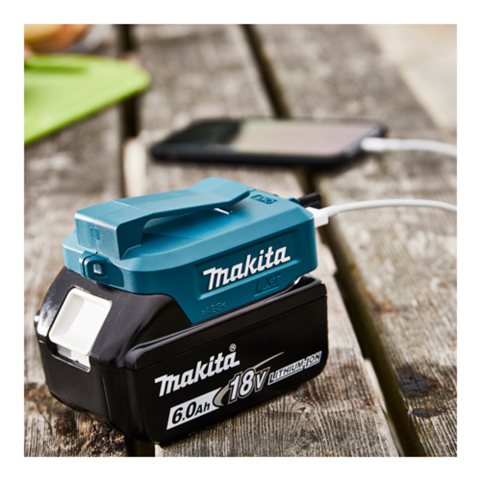 Makita LXT ADP05 Powerbank Blue