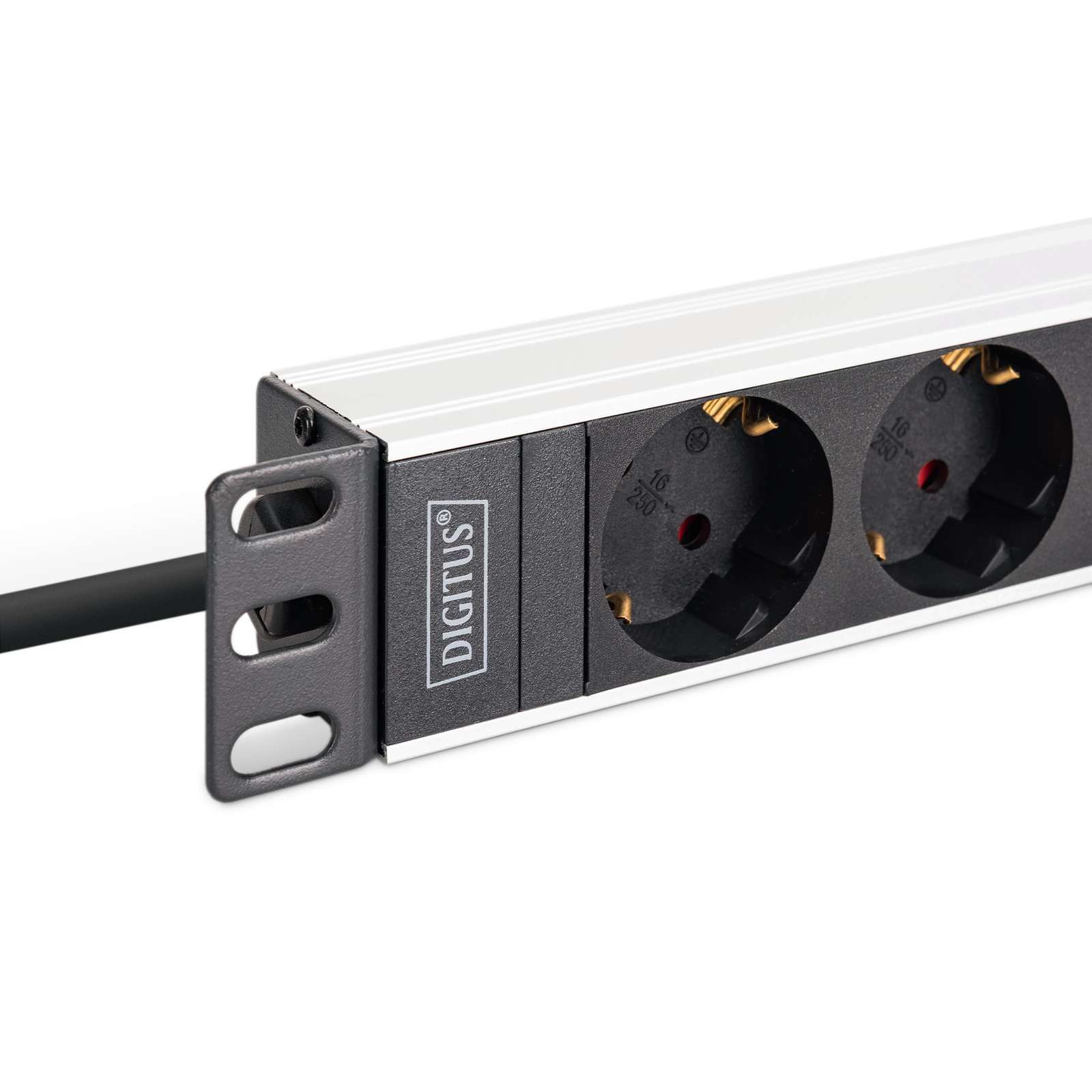DIGITUS 1U Aluminium PDU Rackmount 8x Safety Outlet 1x Outlet (offline) UPS 19inch (DN-95440)
