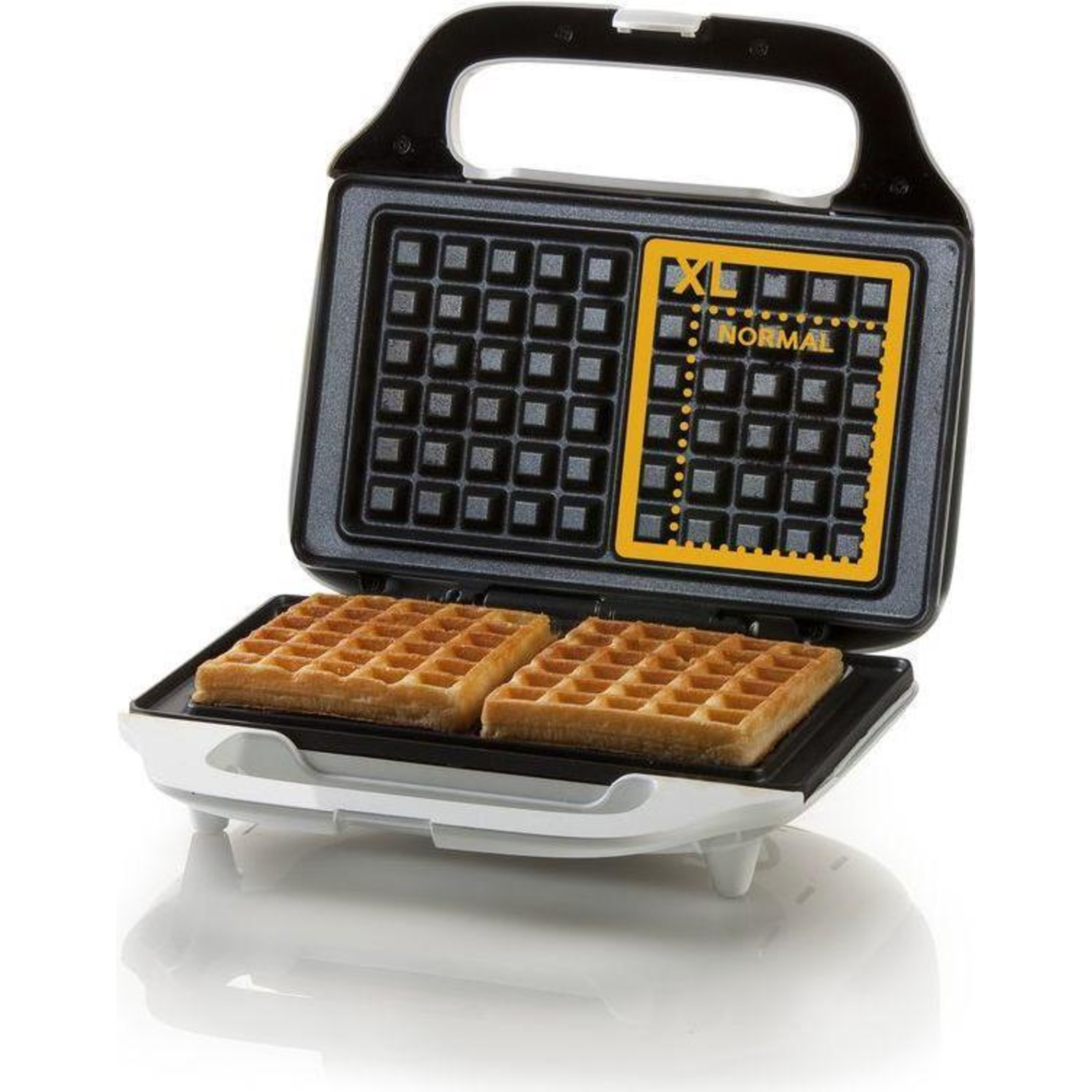 Domo Waffle Iron XL DO9133W White 900 Watts